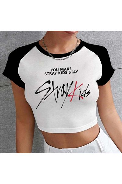 Touz Moda Stray Kids με στάμπα Raglan Sleeve White Crop
