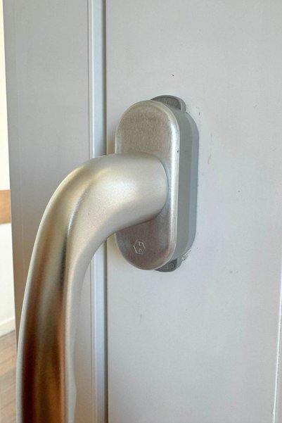 Hoppe Child Safety Locked Pimapen Window Handle Kisi2 Silver