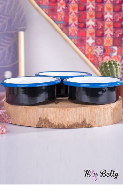 Miss Betty Enamel 3-Piece Snack Bowl Light Blue