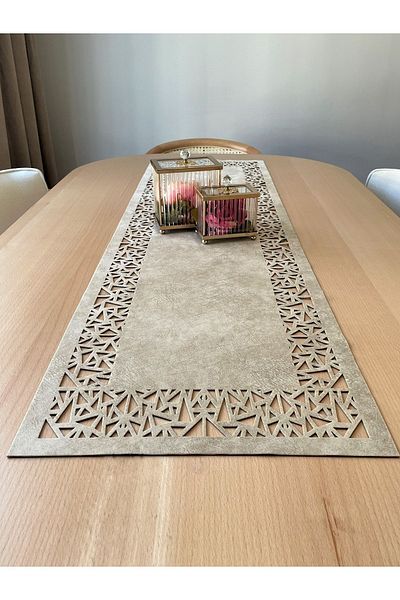 Ergüven Home Runner din piele intoarsa bej - 40x140 cm Dimensiune Masa, Model Triunghi Geometric