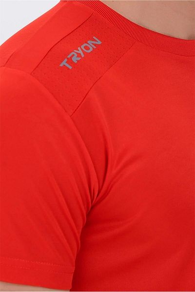 TRYON Tricou Victory Training - Potrivire relaxată și design elegant