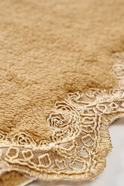 Dekoreko Welsoft Lacy 2-Piece Toilet Set Bathroom Mat Set Light Brown