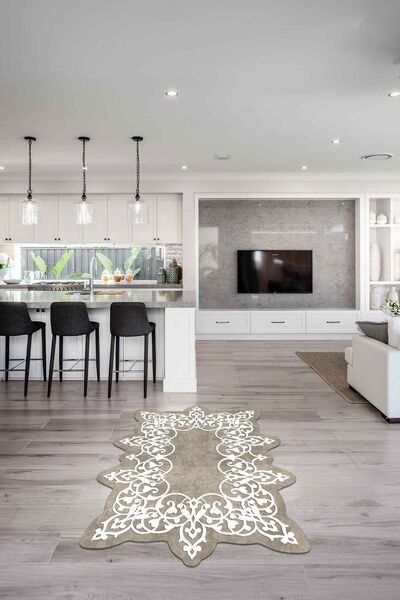 EXCLUSIVE Saray Figürlü Dijital Halı Kaymaz Taban Leslie Krem