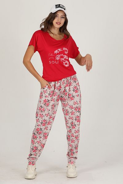 Jenny Daphne Lady Jenny Daphne - Comfortable Wear T-Shirt and Baggy Suit