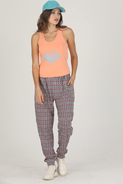 Jenny Daphne Lady Jenny Daphne - Comfortable Wear T-Shirt and Baggy Suit