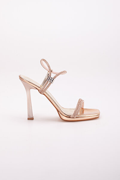 LİLLA kadın yüksek ince topuklu köşeli burun taşlı platin ayna abiye ayakkabı