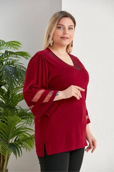 Butik Ayseba Kadın Kolları Volanlı Tül Detaylı V Yaka Taşlı Bluz