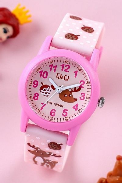 Q&Q Pink Brown Deer Patterned Waterproof Girl's Wristwatch with Numerals