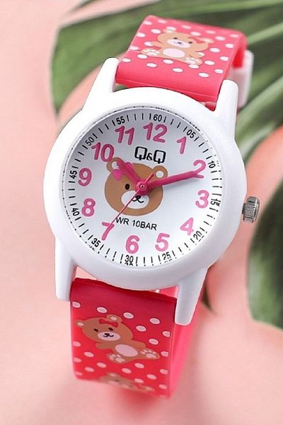 Q&Q Pink and White Teddy Bear Patterned Polka Dot Waterproof Girl's Wristwatch with Numerals