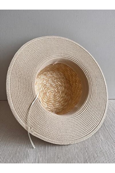 CosmoOutlet Ρυθμιζόμενο καπέλο γόνδολα παραλίας σε μπεζ χρώμα με φυσική λεπτομέρεια από άχυρο