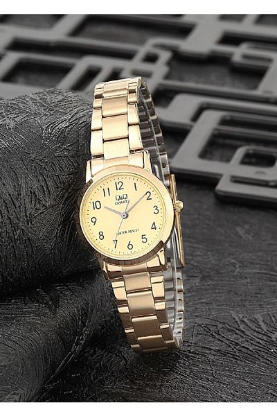 Q&Q Women's Golden Yellow Thin Elegant Model Wristwatch