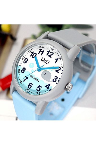 Q&Q Gray Blue Whale Sea Themed Children's Waterproof Numbers Wristwatch