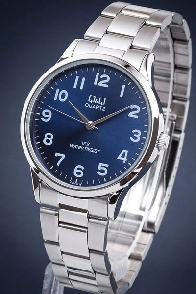 Q&Q Navy Blue Silver Numeral Lover Couple Wristwatches