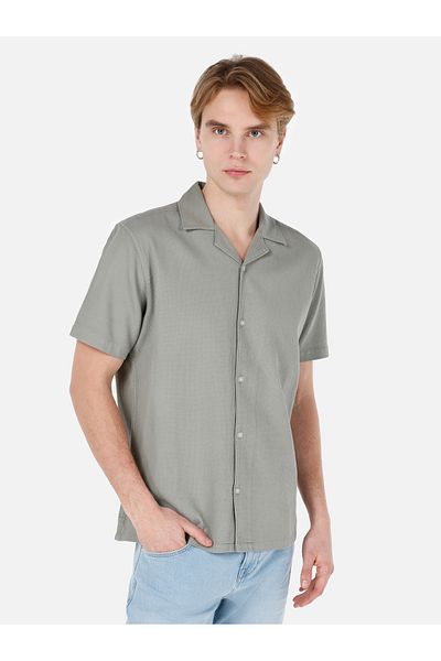 Colin's Men's Green Shirt - Sleeves