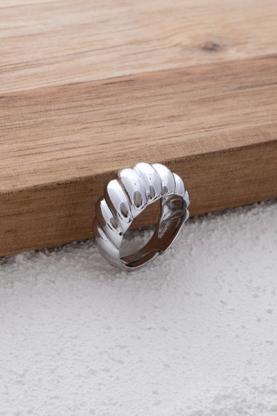 ByFlorya Jewelry حلقة ملتوية سميكة منحنية - لوحة قابلة للتعديل بحجم حر