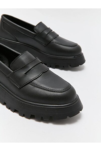 LC Waikiki LCW ACCESSORIES Deri Görünümlü Kadın Loafer Ayakkabı