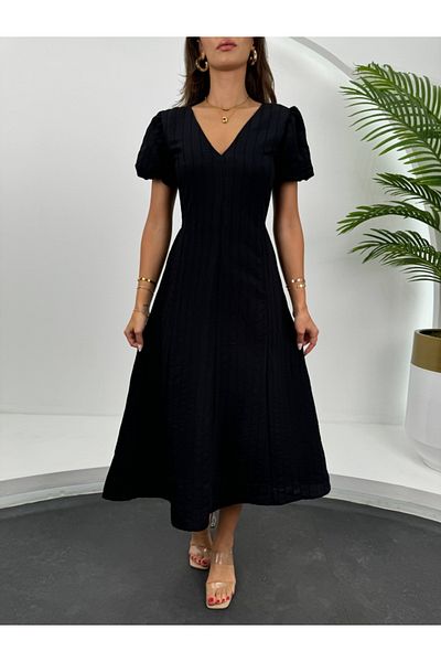 Elif Özbey Butik Rochie neagră cu mânecă prințesă în dungi
