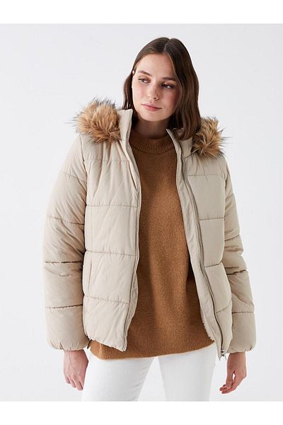 LC Waikiki LCW Vision Women's Hooded Plain Puffer Coat