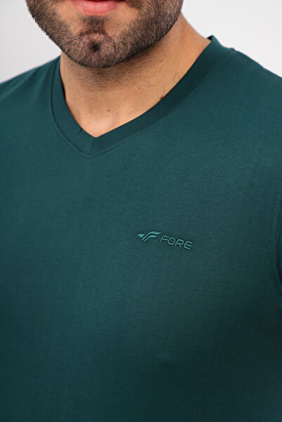 FORE SPORT Men's V-Neck Green Black T-Shirt and Shorts - Pocket Zippered Bottom Top Set