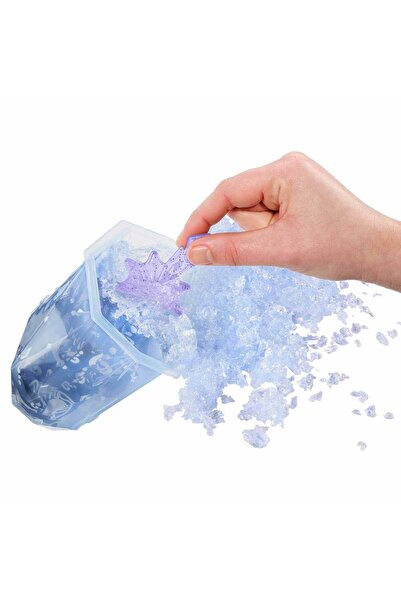 Disney Frozen Disney Karlar Ükesi Snow Reveal Renk Değiştiren Prenses Bebekler HRN77