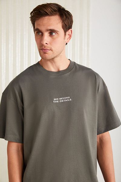 GRIMELANGE Ανδρικό Vito - Oversize γκρι μπλουζάκι με λεπτομέρεια κεντήματος, 100% οργανικό βαμβάκι