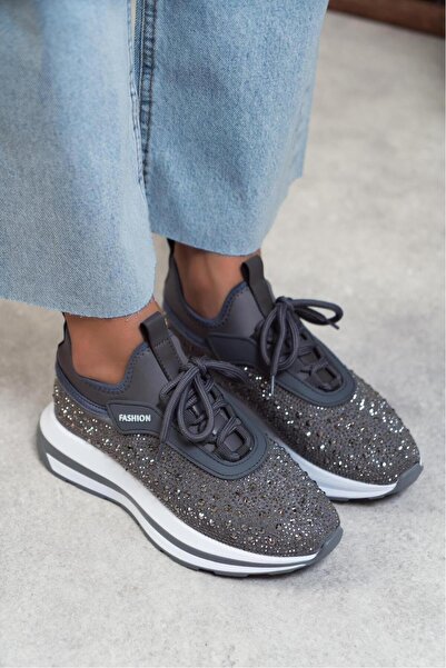 LABRONA Kadın Kristal Taş Detaylı Yüksek Tabanlı Yürüyüş Ayakkabısı