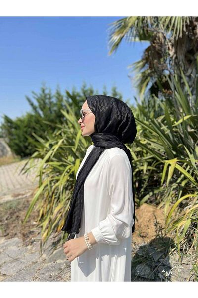 VALORSCARF شال جاكار حريري بنمط كوزا أسود
