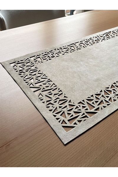 Ergüven Home Runner din piele intoarsa bej - 40x140 cm Dimensiune Masa, Model Triunghi Geometric