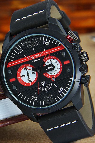 Vegans 8259 Men's Wristwatch with Calendar Strap