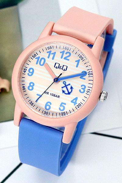 Q&Q Colorful Soft Pink Waterproof Girl's Wristwatch with Numbers