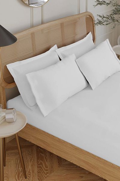 EFFE 200x200 Plain Cotton Fitted Combed Bed Sheet - Double Elastic