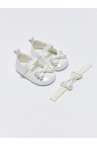 LC Waikiki LCW STEPS Baby Girl Pre-Walking Shoes and Headband with Bow Detail