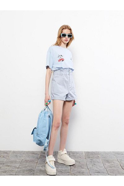 LC Waikiki Blugi LCW Pantaloni scurti de damă, cu talie înaltă, slăbiți, cu buzunar drept