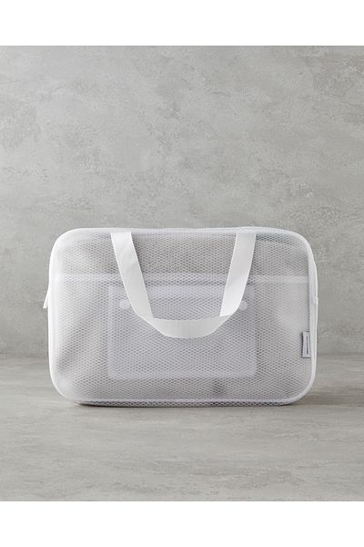 English Home White Ruby Polyester Organizer