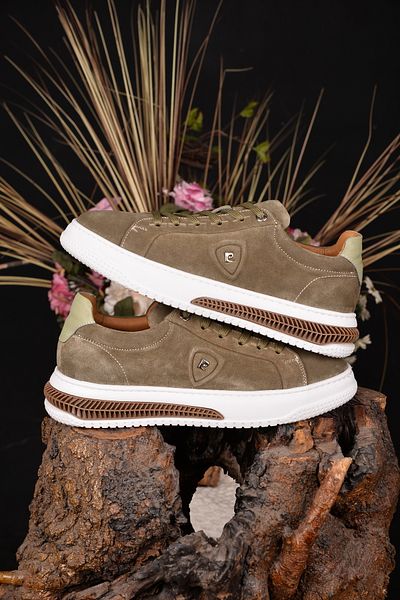 Pierre Cardin Ανδρικό Premium Χακί Sneaker - 100% Δερμάτινο, Κομψότητα και Άνεση με Καινοτόμο Στυλ