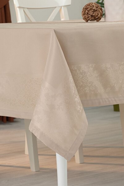Tropikhome Jumbo Jakar Pano Desen Leke Tutmaz Jakarlı 150x220 Cm Lüks 8 Kişilik Masa Örtüsü Bej