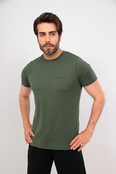 FORE SPORT Мъжки комплект от черно-кафява тениска с кръгло деколте и къси панталони - горнище с цип и джоб