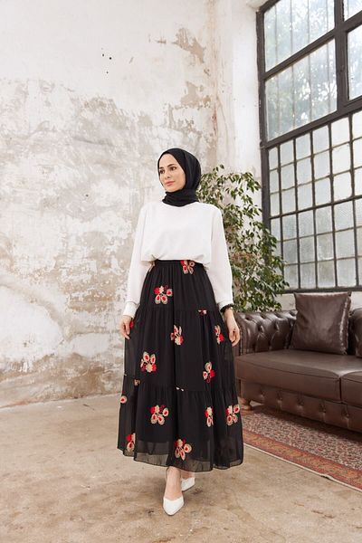 She Olive Hijab Embroidered Chiffon Skirt -red