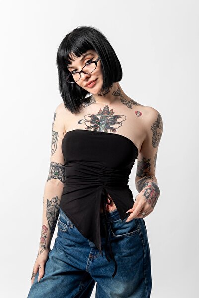 Sokak Butik أسود قصير - رباط جانبي وتفاصيل حبل