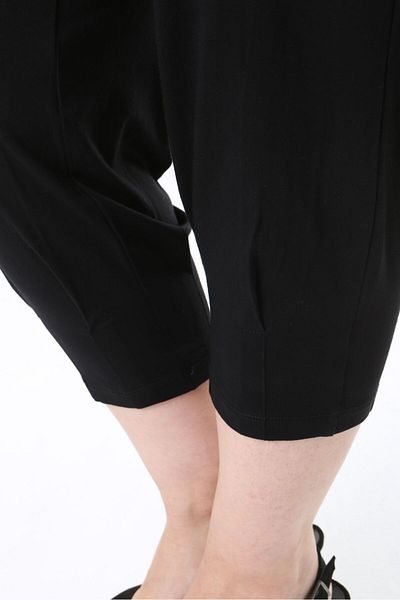 vividbutik Black Combed Cotton Capri - Comfortable and Elastic Waist Trousers