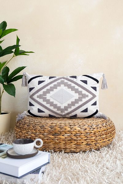 UON Decorative Pillowcase Punch Ethnic Patterned Cotton Throw Pillow Case Cream Color 35x50 Cm