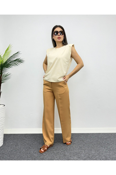 deqfashion Basic Padded T-Shirt