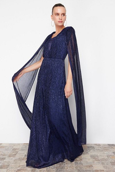 Trendyol Collection Saks A-Cut Sleeve Detailed Pletené dlouhé večerní šaty a šaty pro návrat domů Tprss24Ae00099