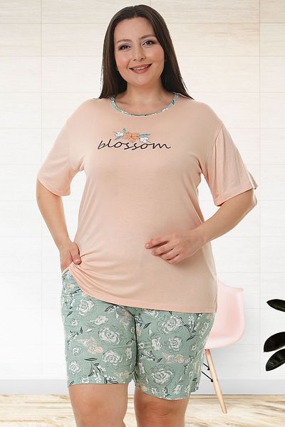 Bella Linda Plus Size Women's Pajamas Set with Shorts