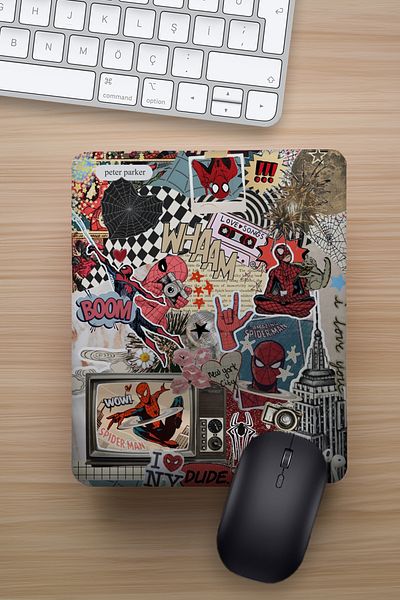 Ludios Подложка за мишка Spiderman Collage с поставка за китки, забавен дизайн и подарък