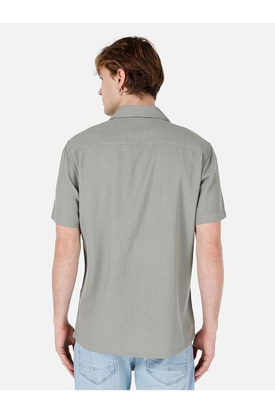Colin's Men's Green Shirt - Sleeves