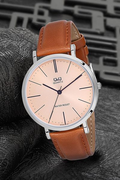 Q&Q Thin Case Classic Model Unisex Wristwatch