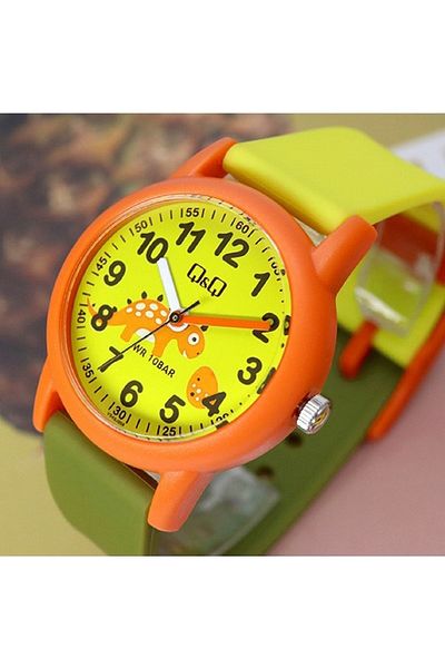 Q&Q Orange Green Dinosaur Patterned Waterproof Children's Wristwatch with Numbers