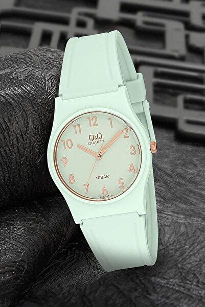 Q&Q Su Yeşili Su Geçirmez Silikon Kordonlu Rakamlı Kadın Kol Saati