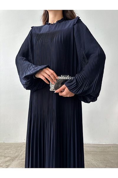 Swan Woman Rochie din șifon plisat